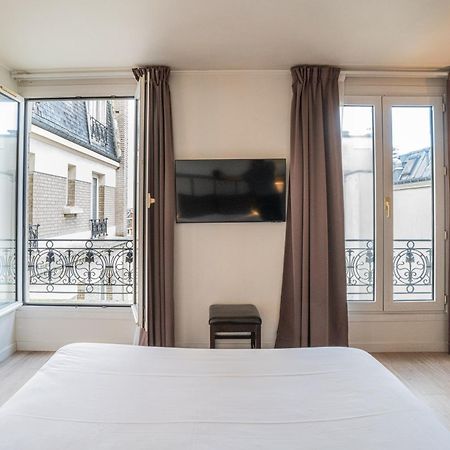 Hotel De Flore - Montmartre Париж Екстериор снимка