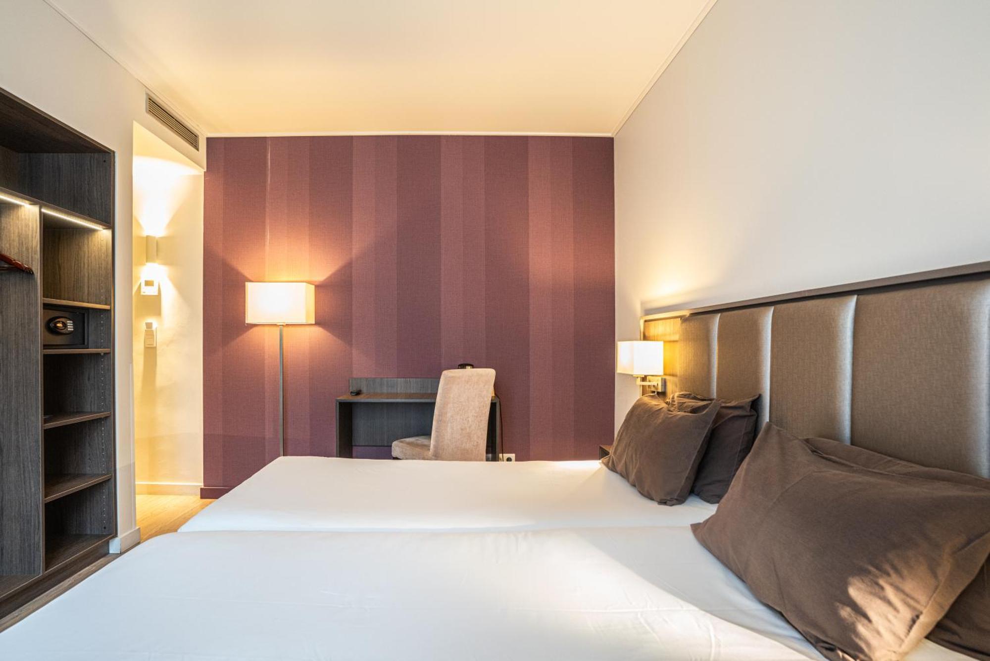 Hotel De Flore - Montmartre Париж Екстериор снимка